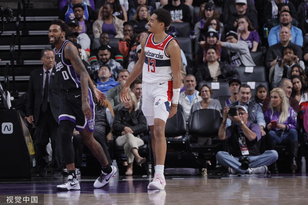 的浮现不仅 的浮现不仅